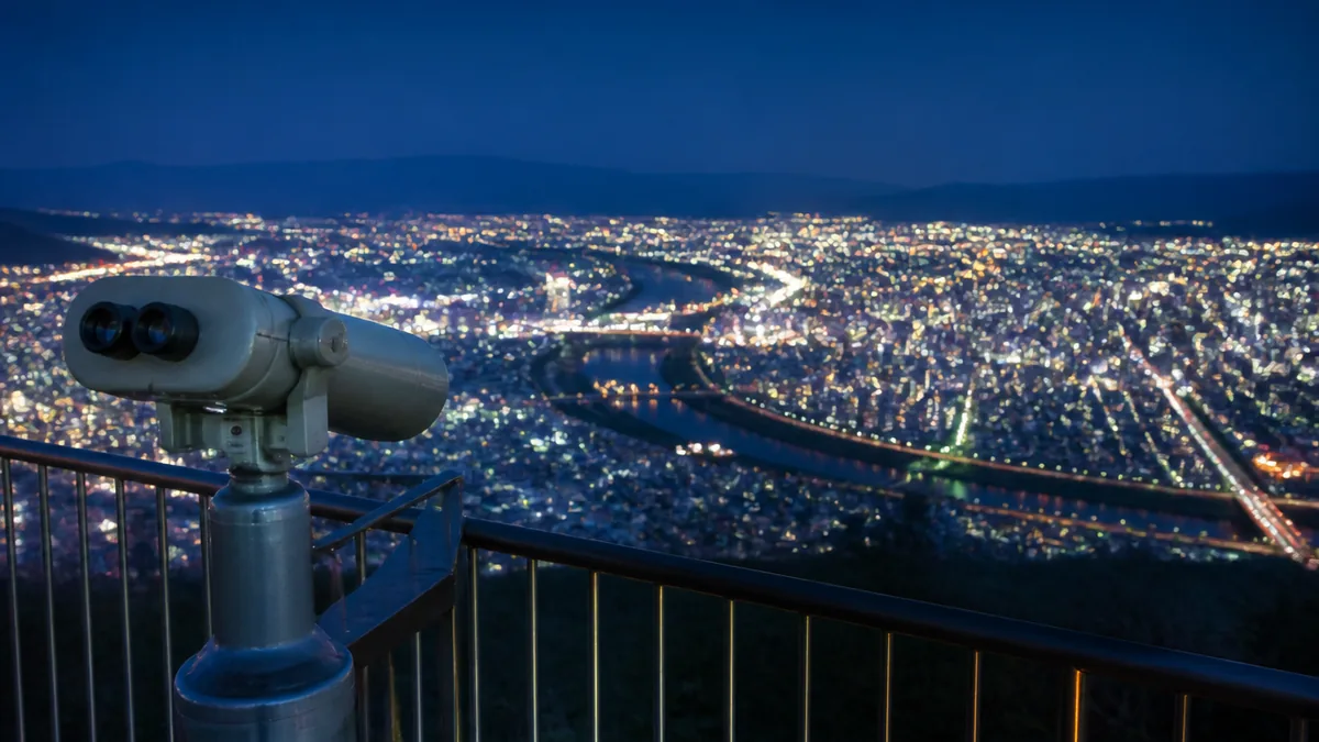 水道山展望台からの夜景はどう見える?｜方角別の楽しみ方の解説画像