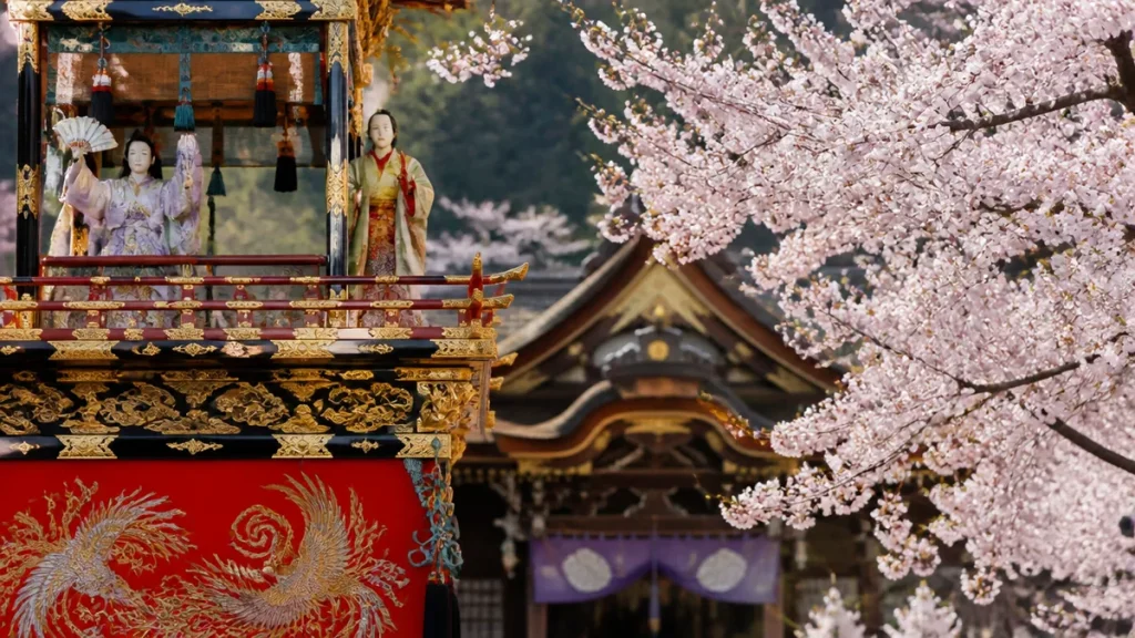 高山祭り春と秋の違いを徹底解説｜屋台・からくり・夜祭で選ぶベストシーズンのアイキャッチ画像