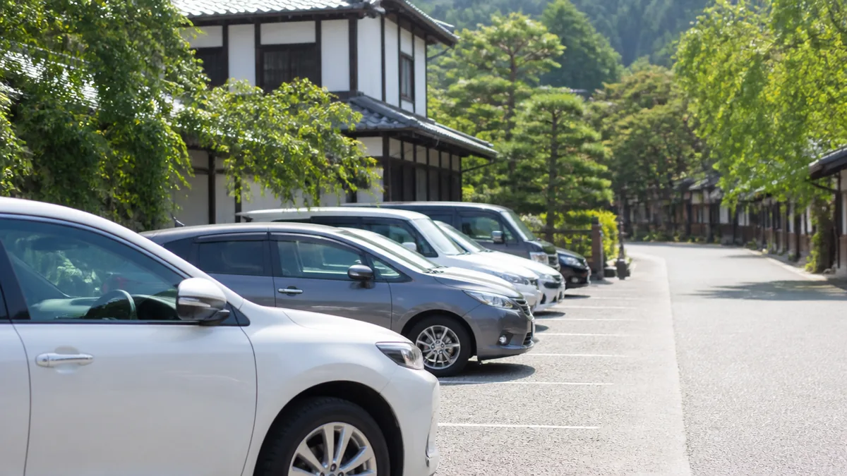 記念館裏駐車場とは?高山市政記念館の裏手にある観光拠点の正体の解説画像