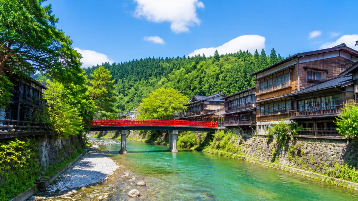 清流とお城に出会う|中濃・郡上の日帰り名所の解説画像