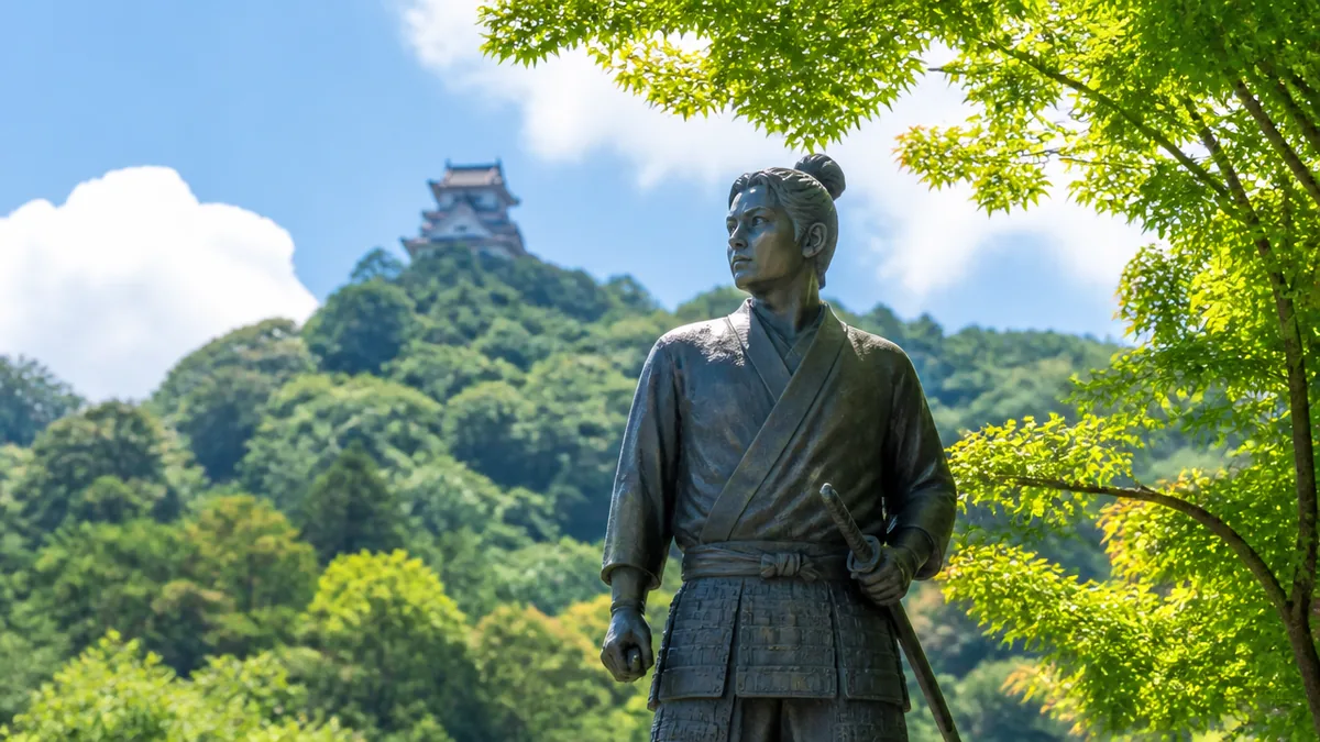 岐阜公園に立つ「若き日の織田信長像」に会いに行くの解説画像