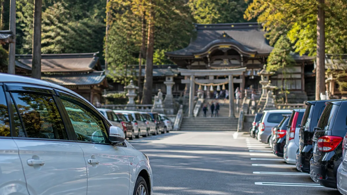 大混雑を避けるには?時間帯と駐車場の攻略法の解説画像